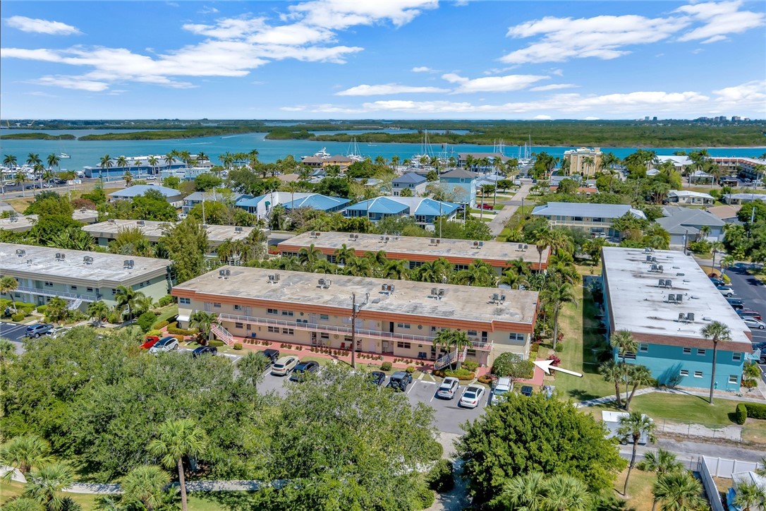 1188 Commodore Court 106