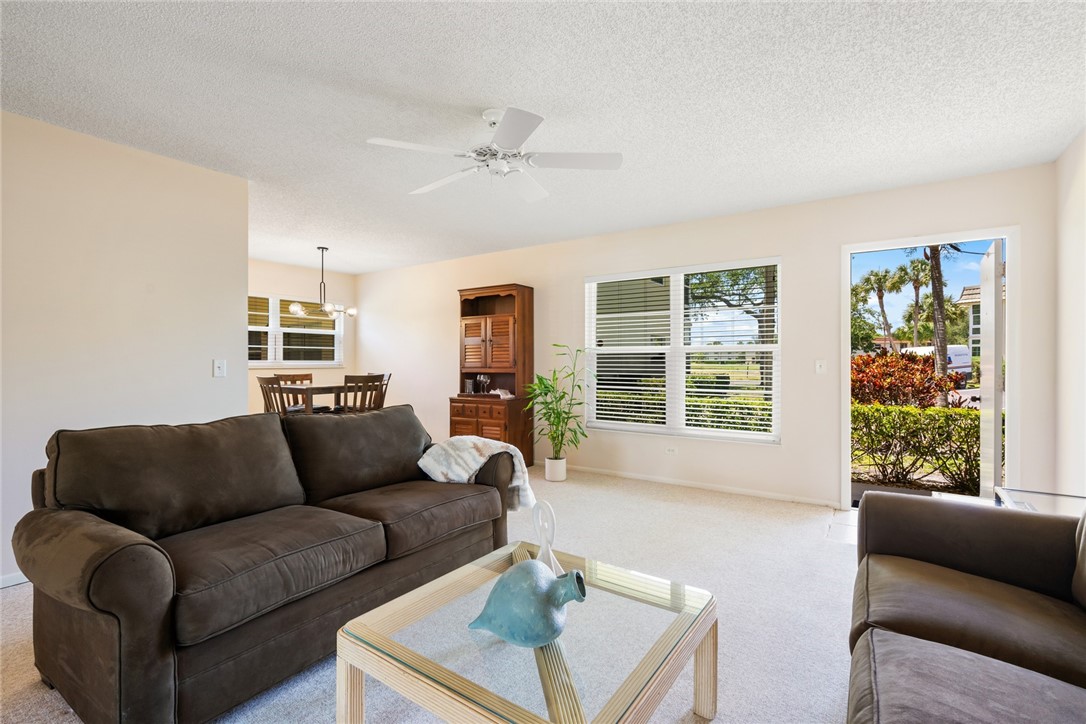 25 Vista Gardens Trail 106