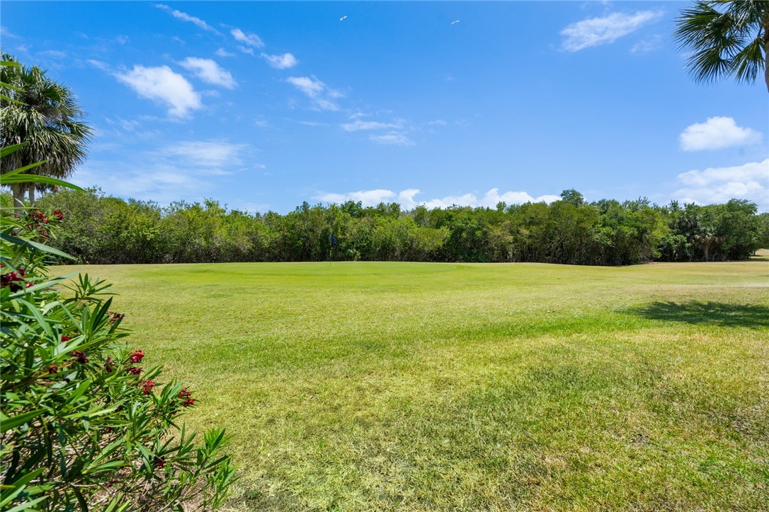 25 Vista Gardens Trail 106