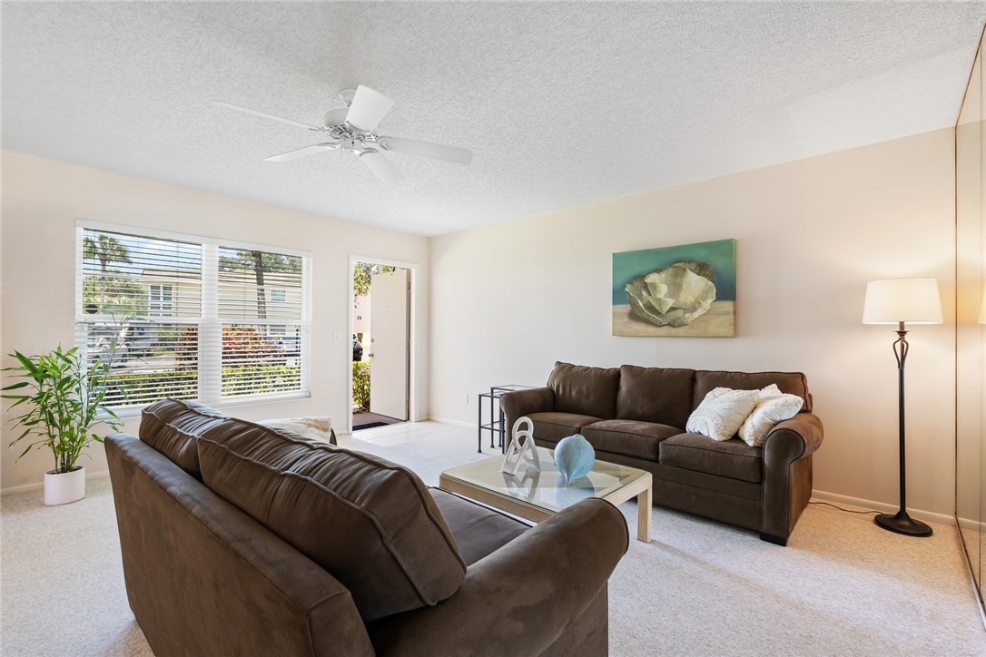 25 Vista Gardens Trail 106