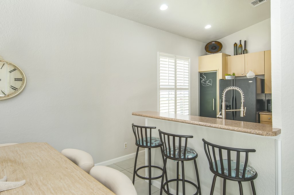 5805 Sunberry Circle