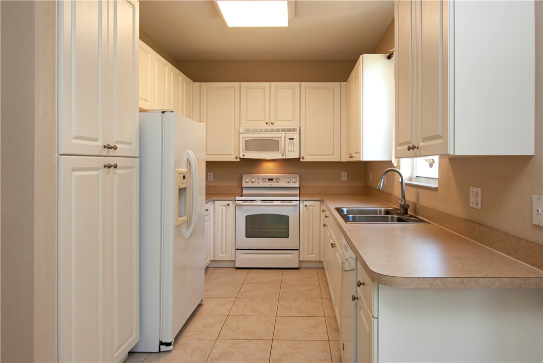 9851 E Verona Circle