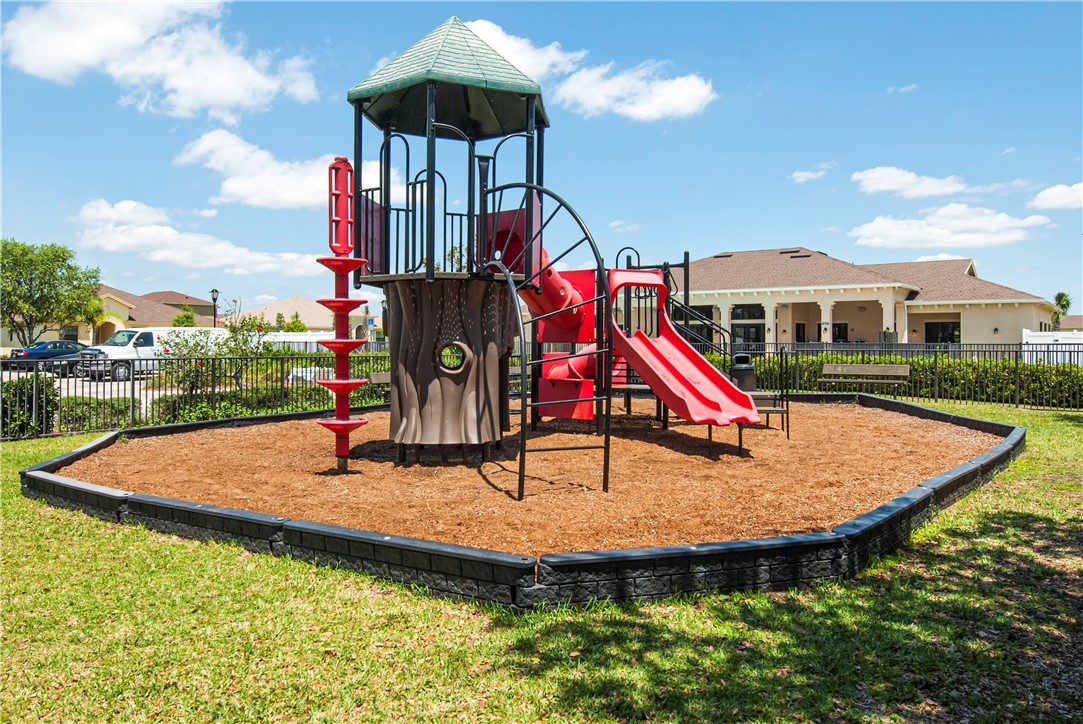 9851 E Verona Circle