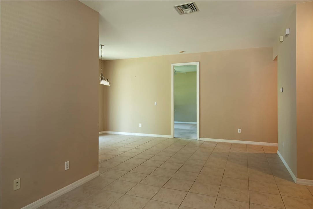 9851 E Verona Circle