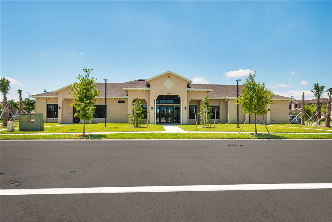 9851 E Verona Circle