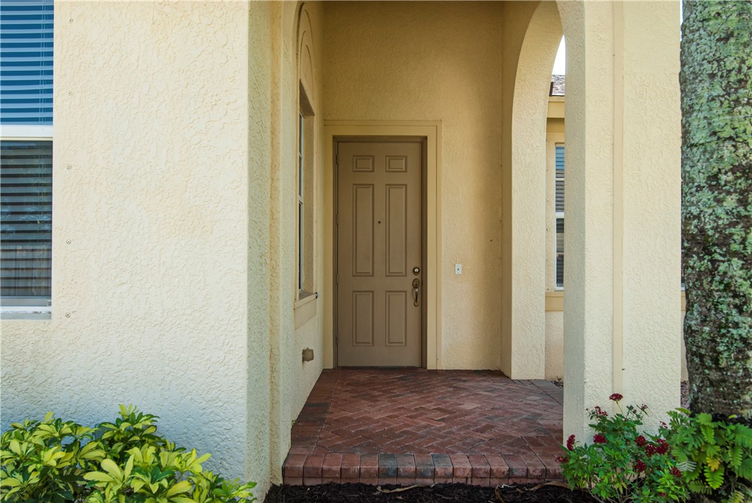 9851 E Verona Circle
