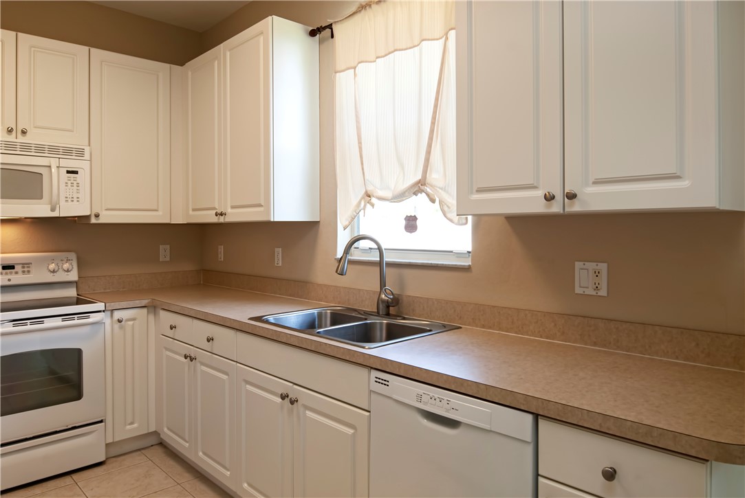9851 E Verona Circle