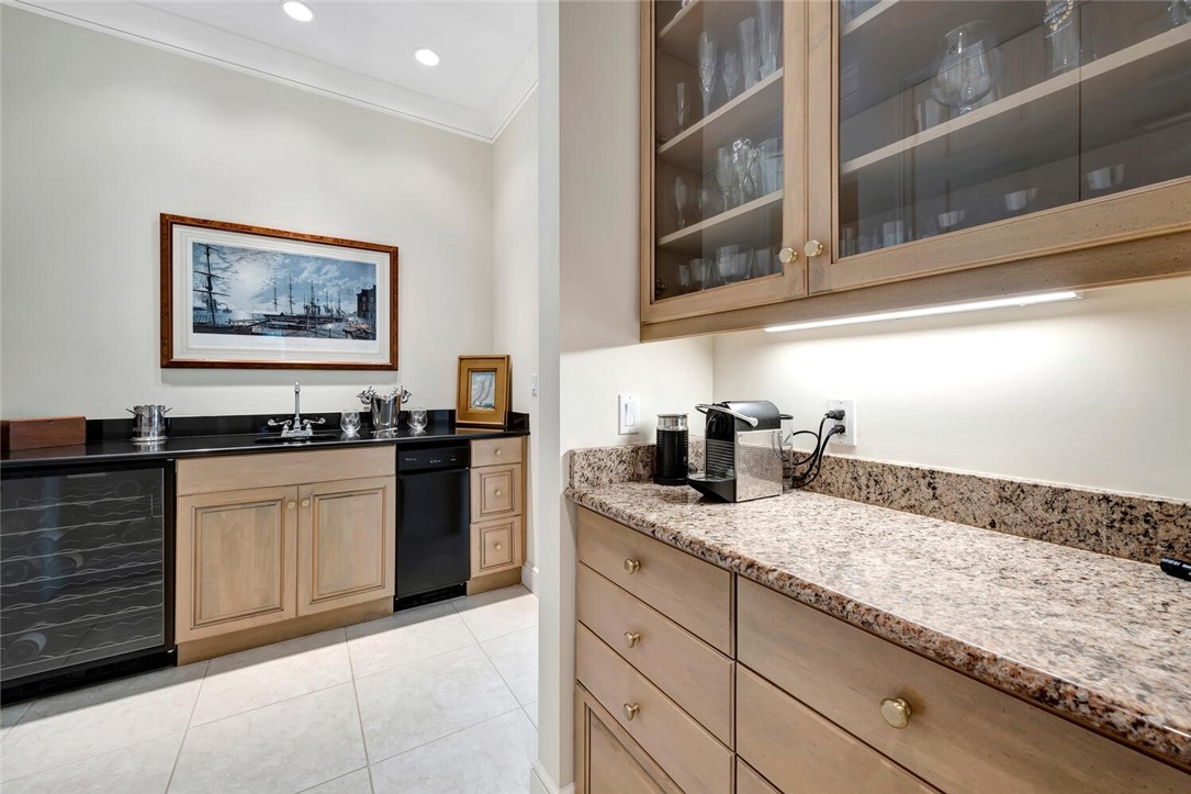 3 W Sea Colony Drive
