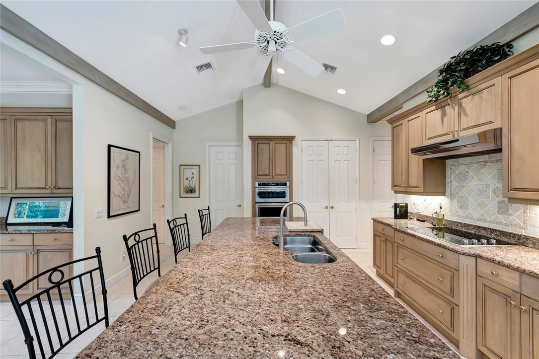 3 W Sea Colony Drive