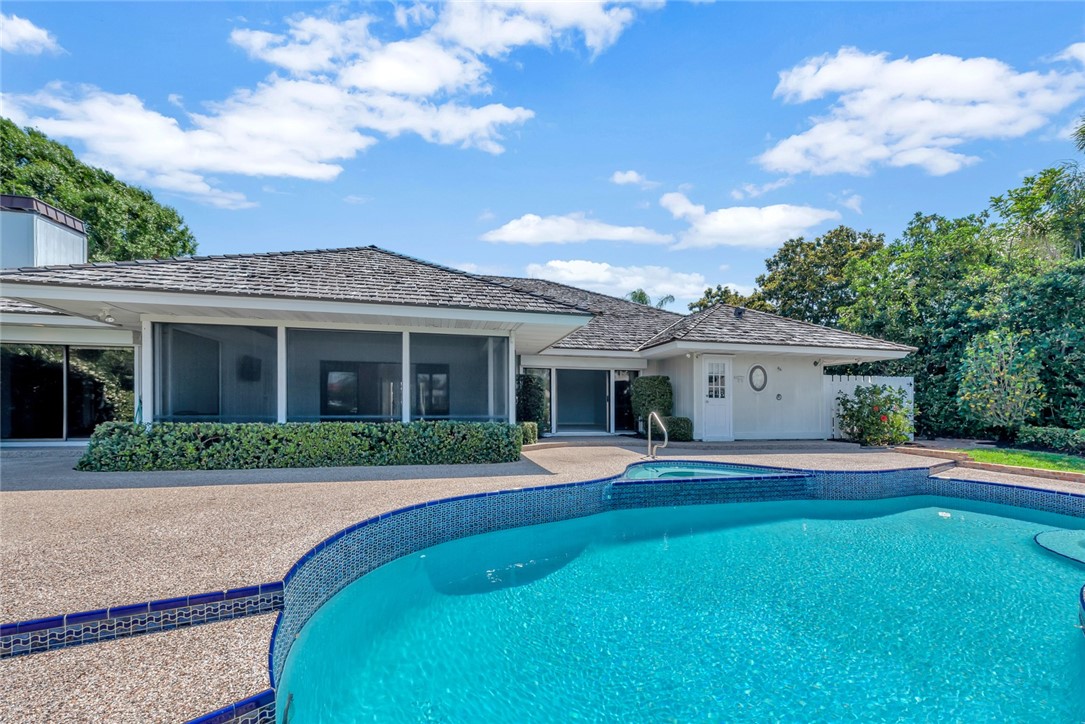 192 Spinnaker Drive