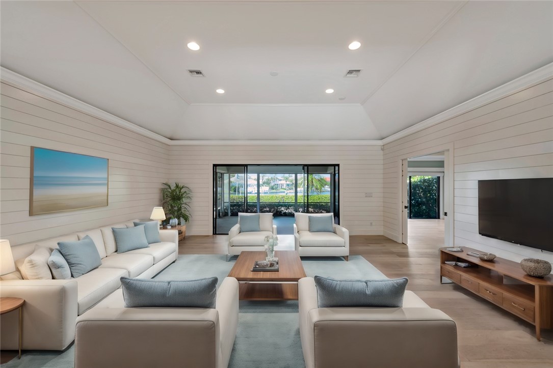192 Spinnaker Drive