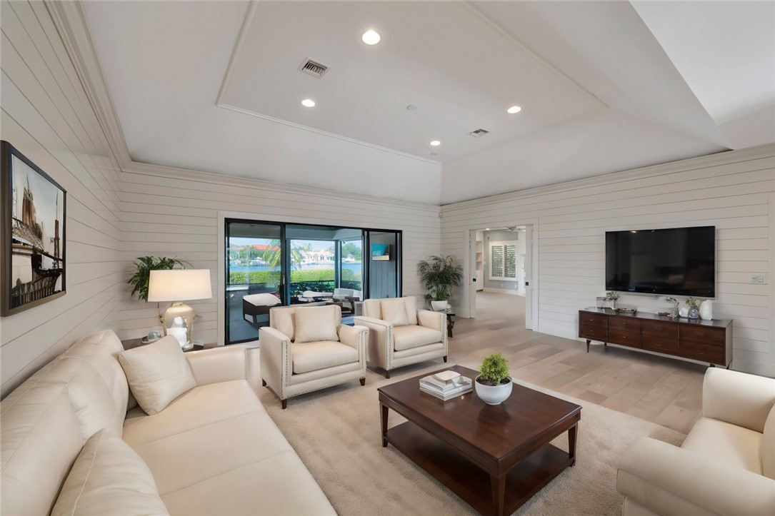 192 Spinnaker Drive