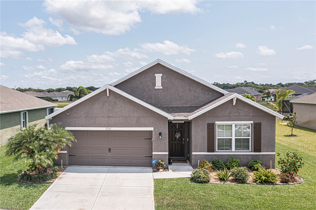 2761 Granville Manor SW
