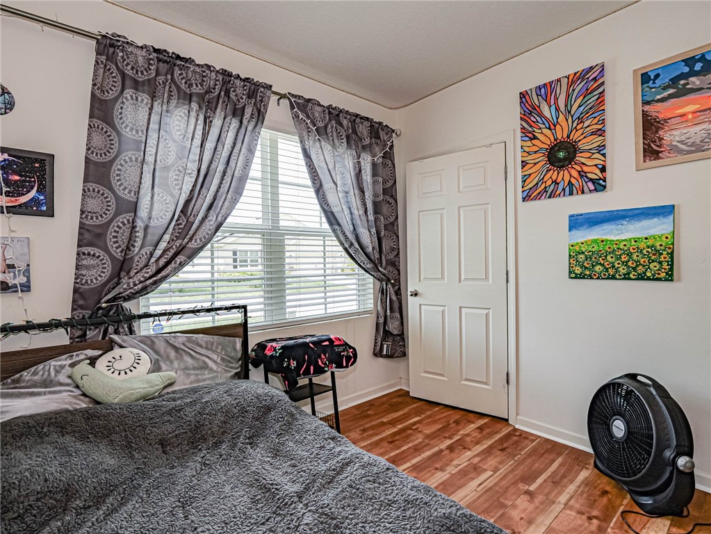 2761 Granville Manor SW