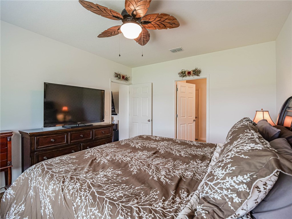 2761 Granville Manor SW
