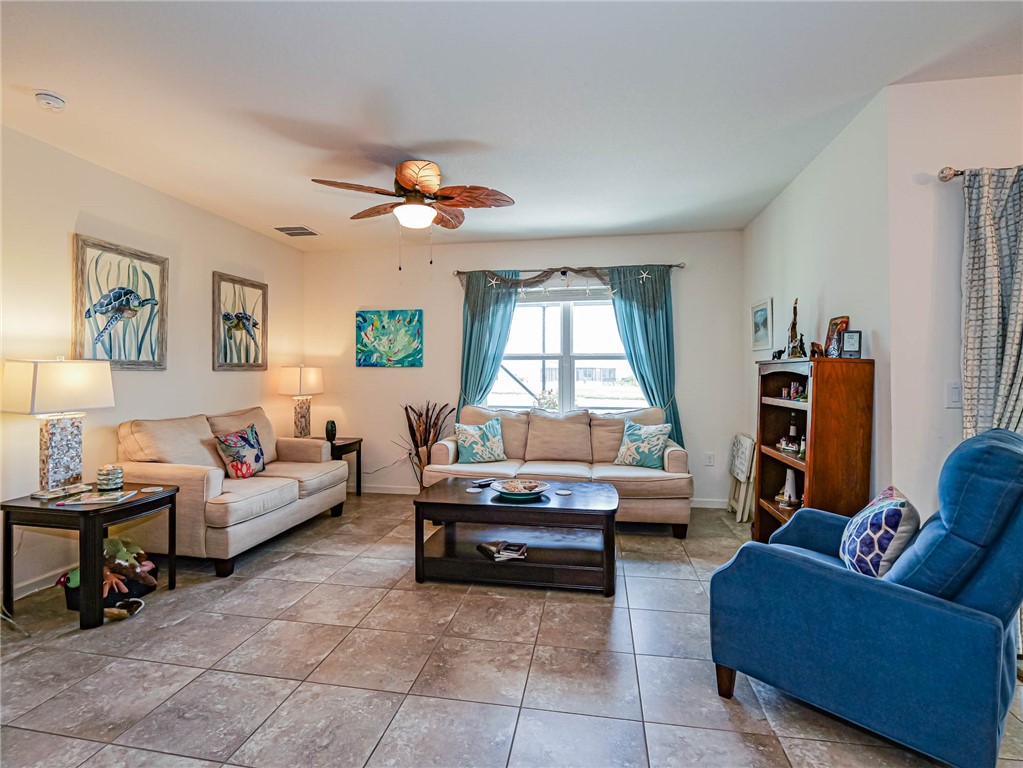 2761 Granville Manor SW