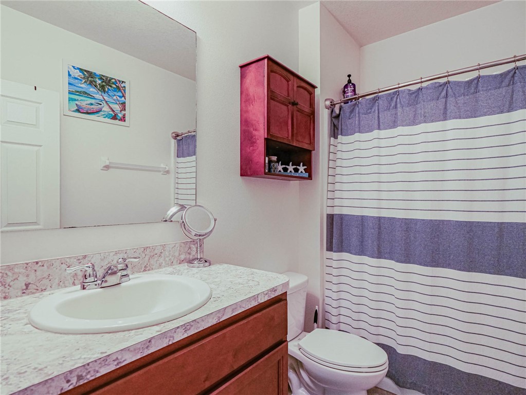 2761 Granville Manor SW