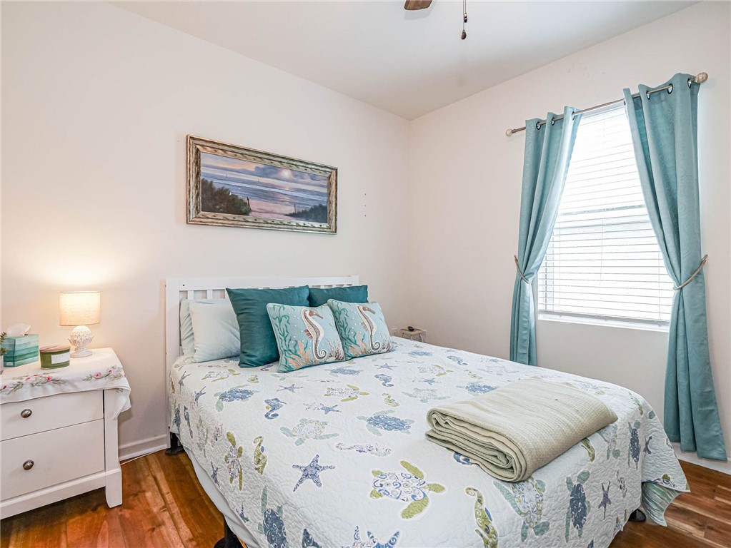2761 Granville Manor SW