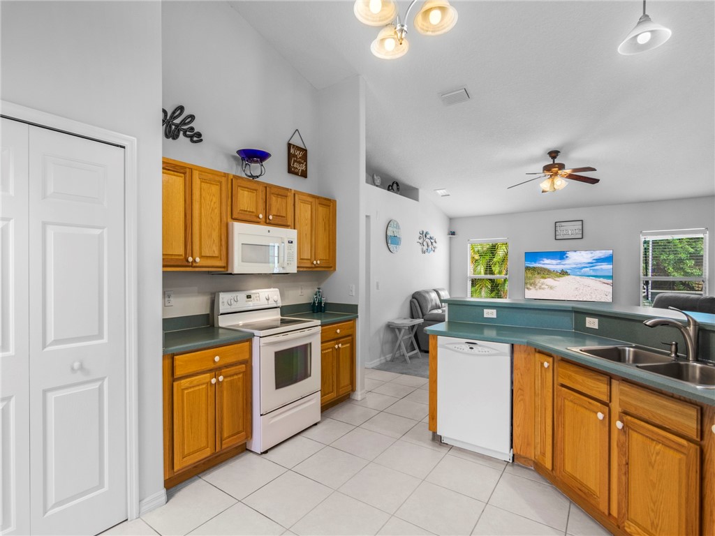 4005 57th Terrace