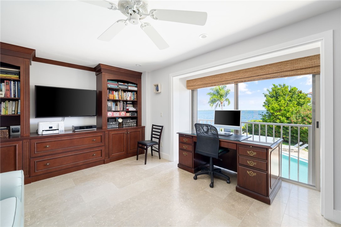 901 Bay Road 201