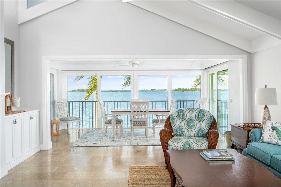 901 Bay Road 201