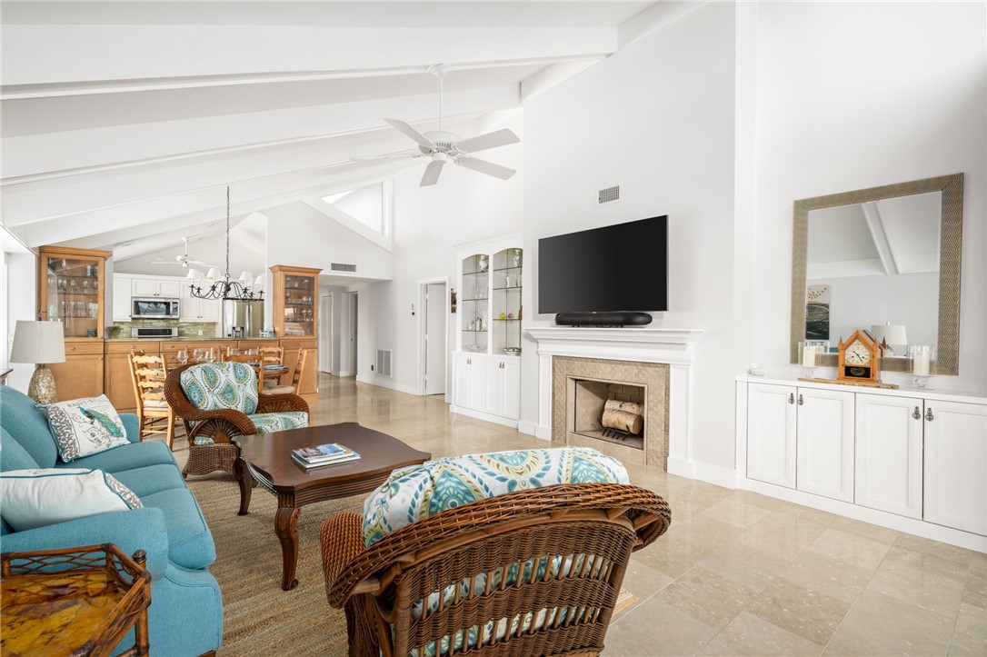 901 Bay Road 201