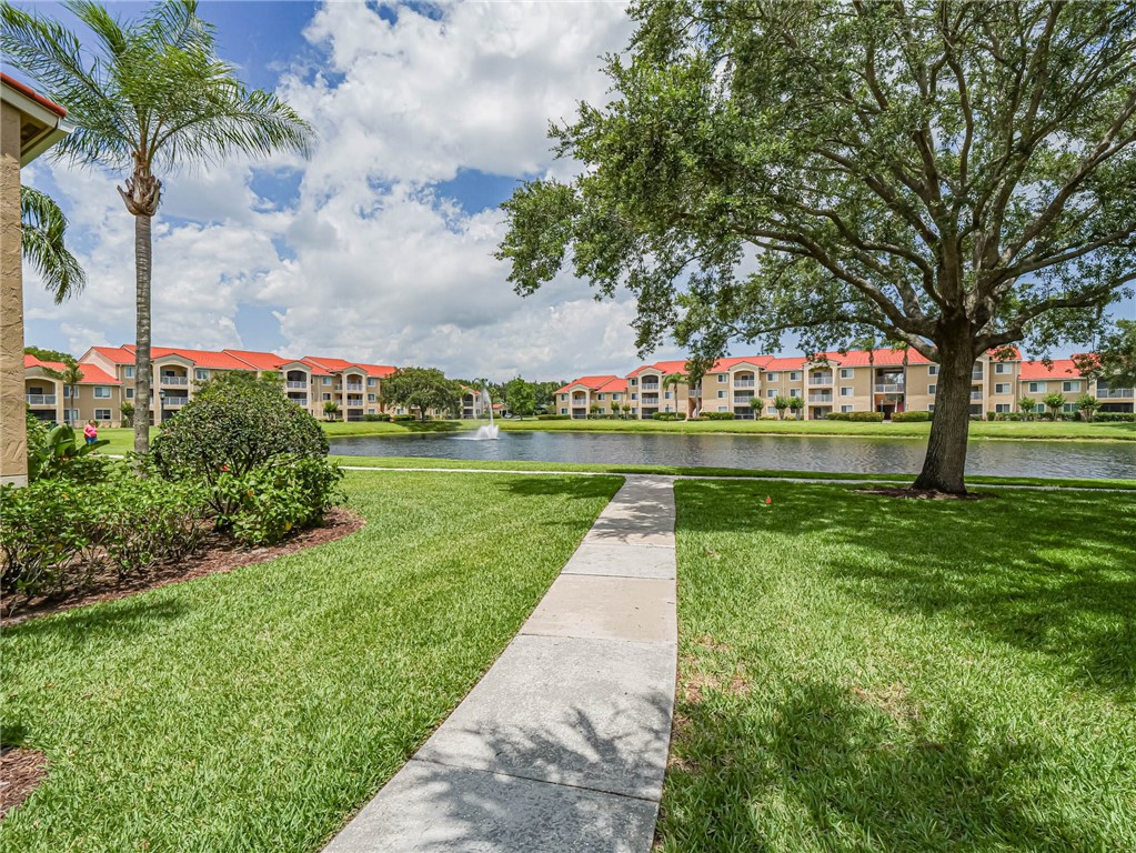 1590 S 42nd Circle 212