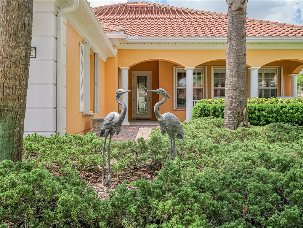 5472 Barbados Square