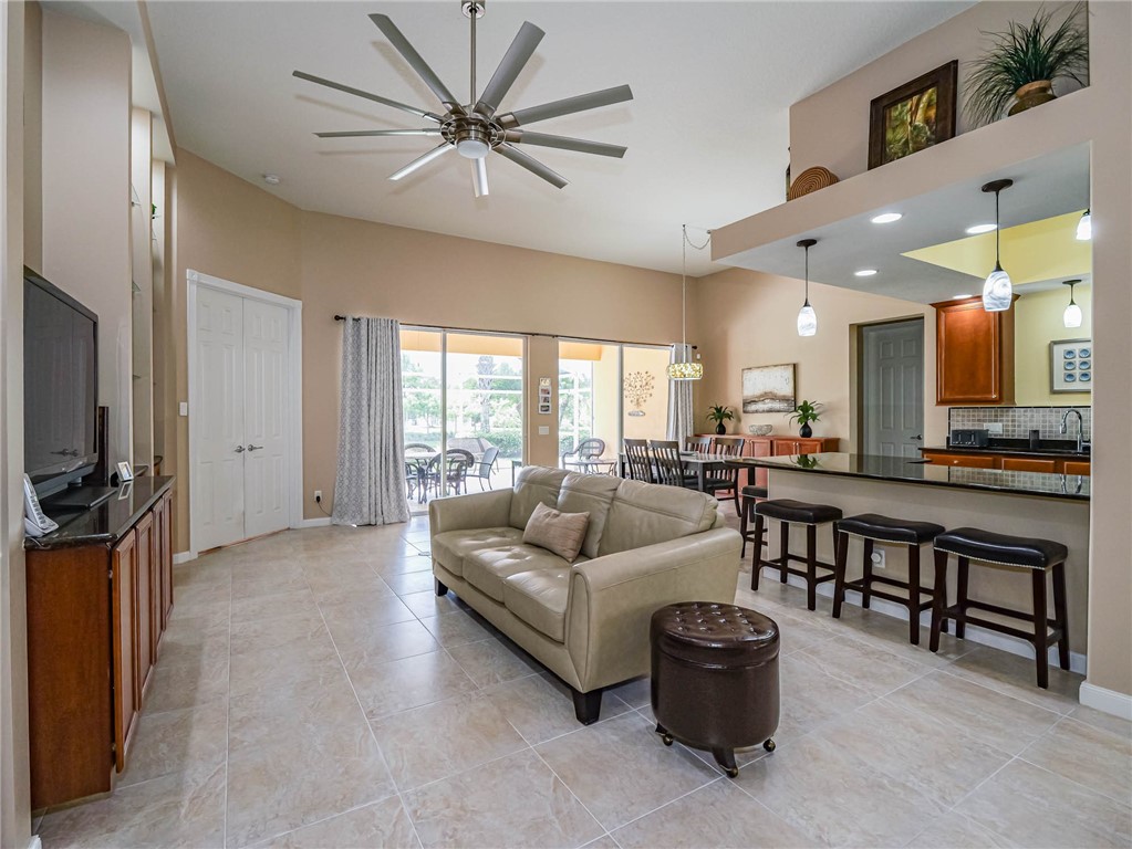 5472 Barbados Square