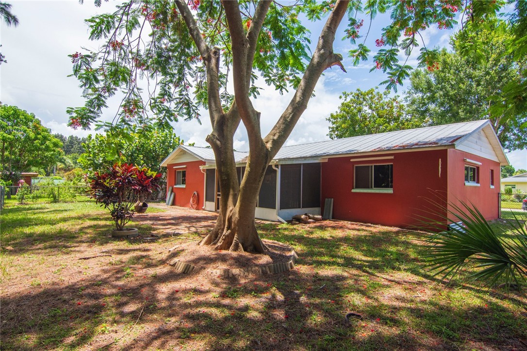 2595 5th Street
