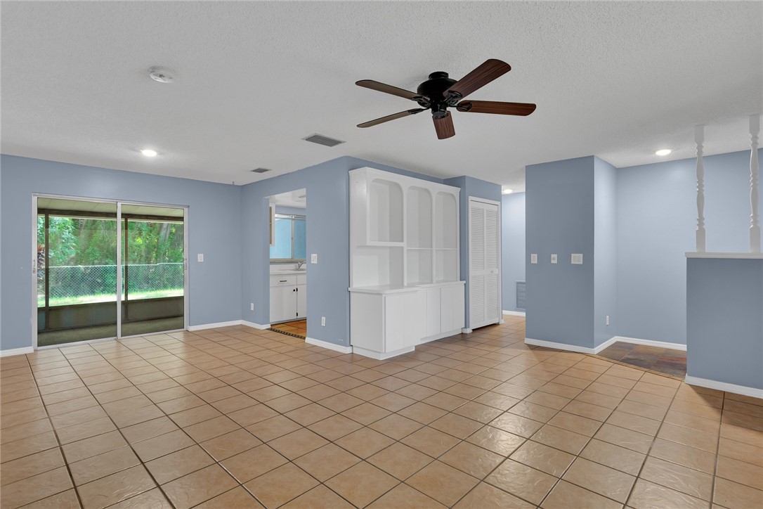 2595 5th Street