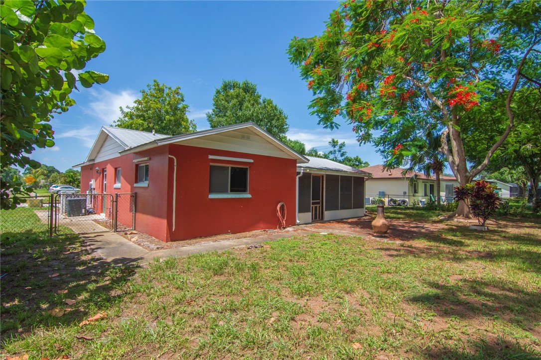 2595 5th Street