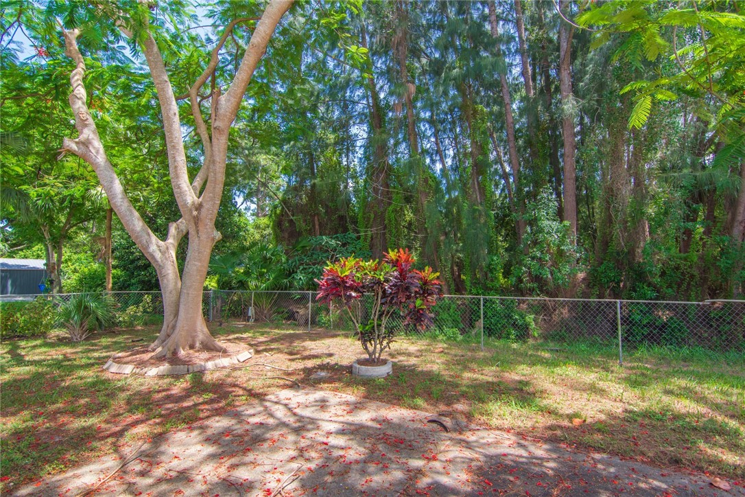 2595 5th Street