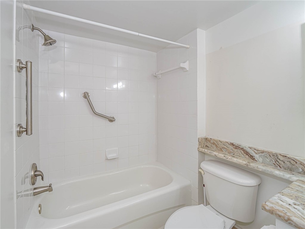 1550 S 42nd Circle 102