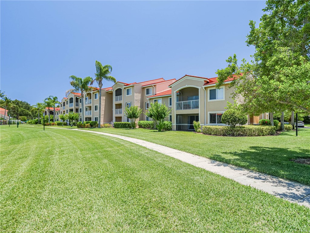 1550 S 42nd Circle 102