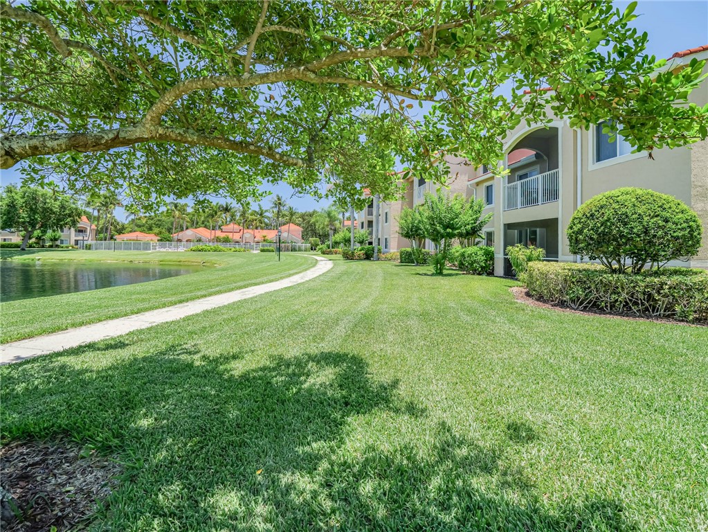 1550 S 42nd Circle 102