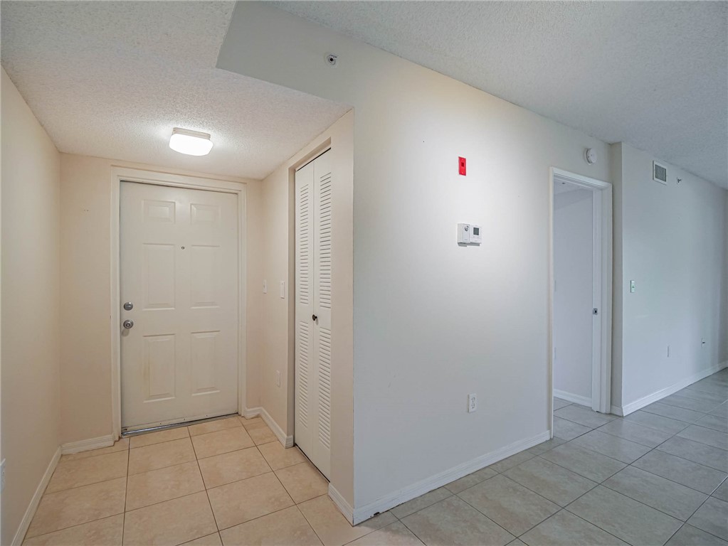 1550 S 42nd Circle 102