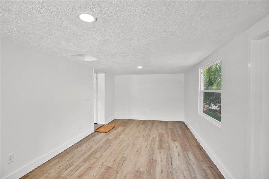 2326 Bonita Avenue