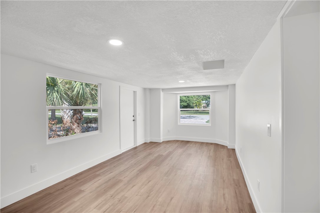 2326 Bonita Avenue