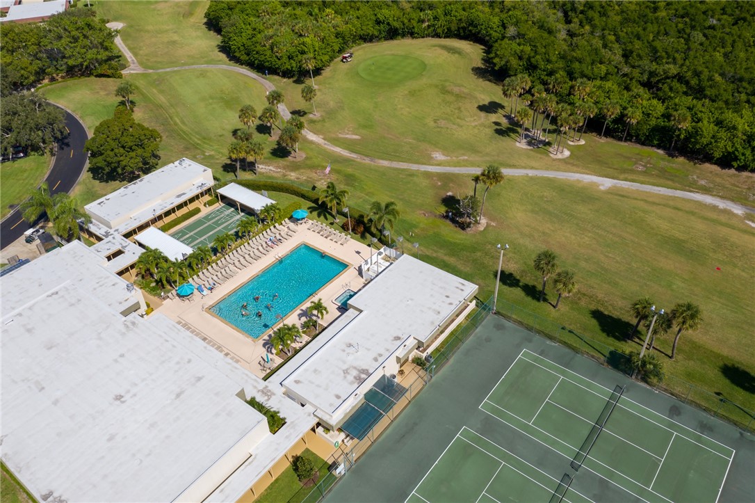 44 Vista Gardens Trail 104