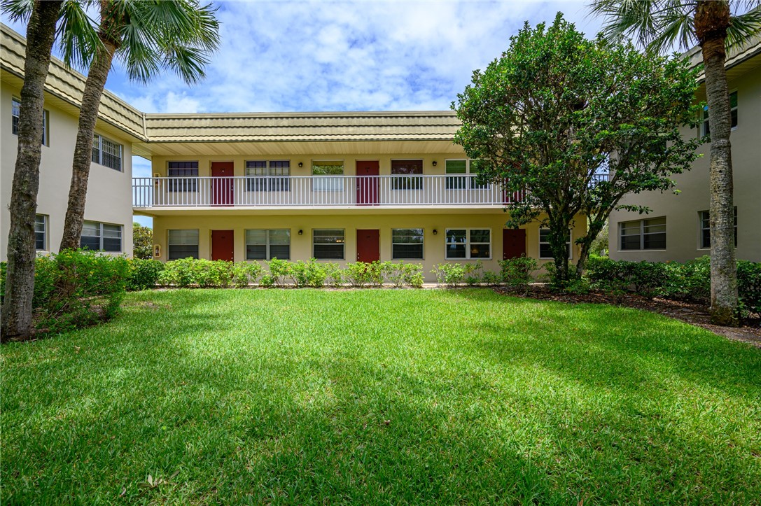 44 Vista Gardens Trail 104