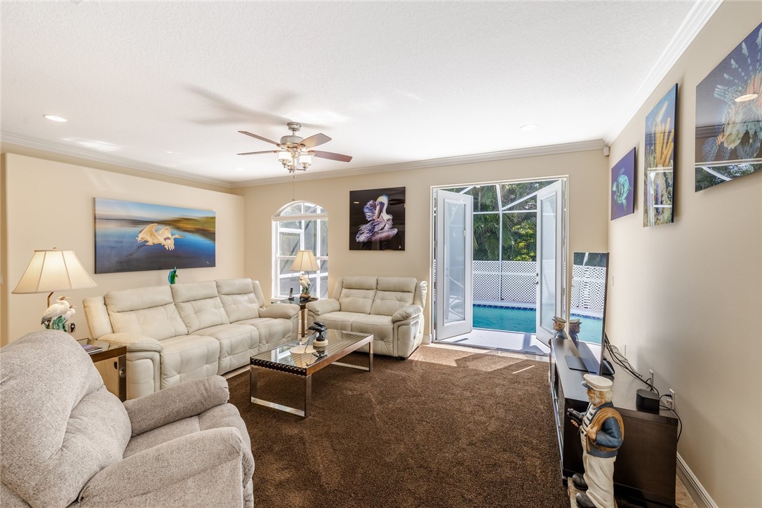 1558 Dewitt Lane