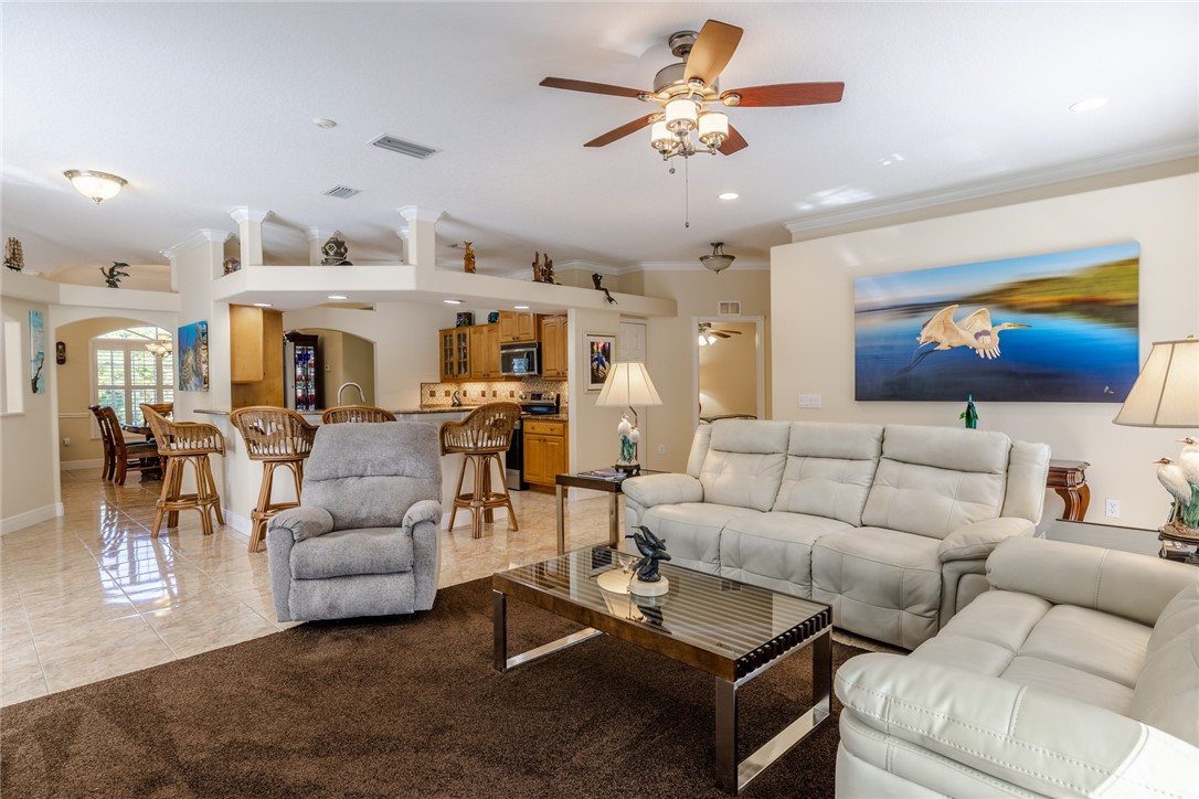 1558 Dewitt Lane