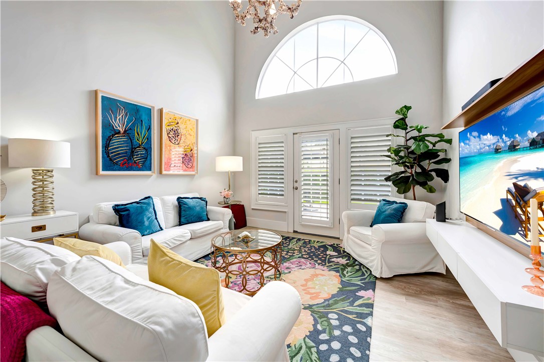 2611 Ocean Drive