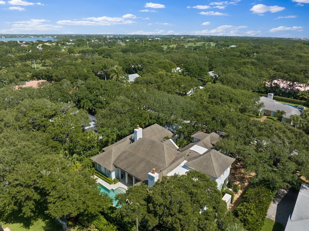 912 Seagrape Lane