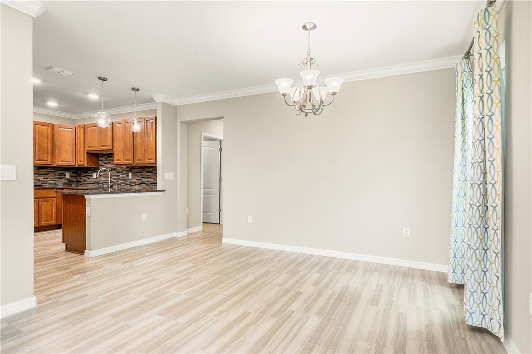 5984 Long Leaf Lane