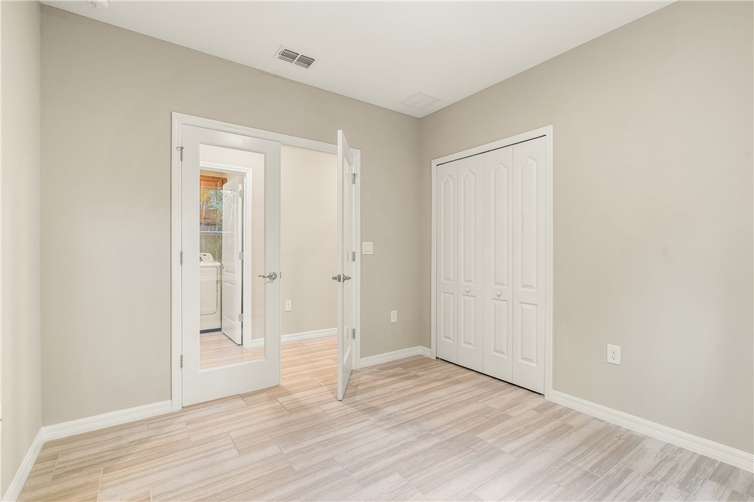 5984 Long Leaf Lane