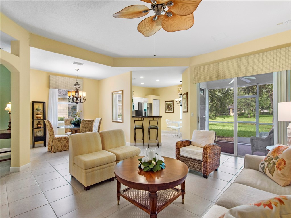 545 Kenwood Drive SW