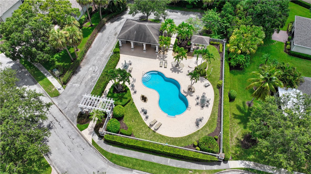 545 Kenwood Drive SW