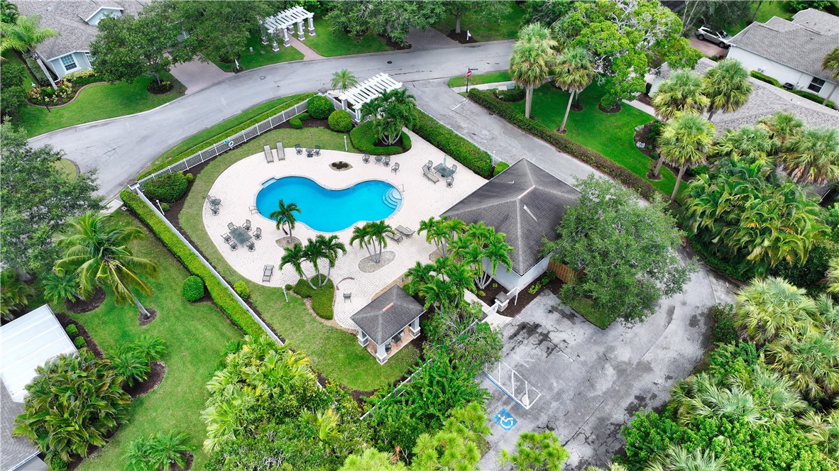 545 Kenwood Drive SW
